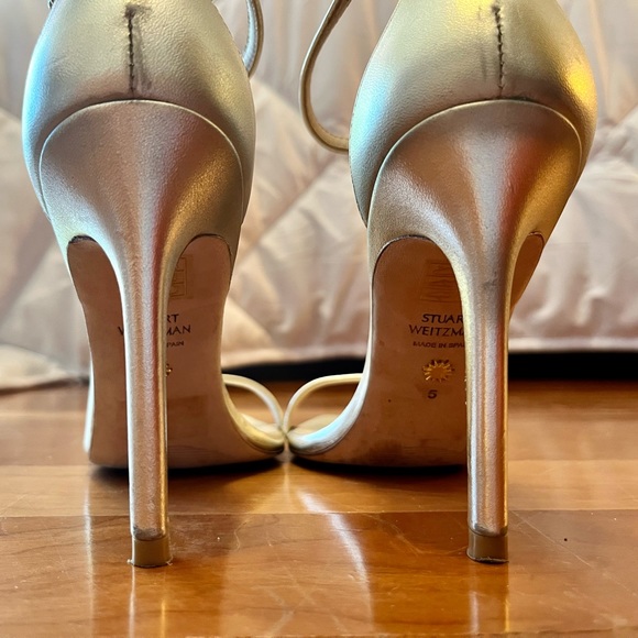 Size 5AA Stuart Weitzman Nudist Curve 100 Strap Sandal - Picture 5 of 8